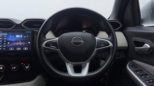 Used 2021 Nissan Magnite XL Petrol Manual interior STEERING VIEW