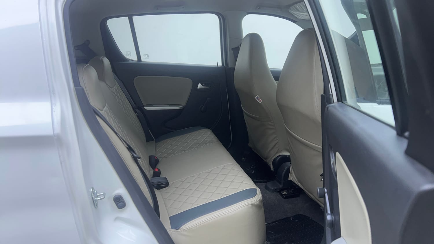 Used 2016 Maruti Suzuki Alto K10 VXi Petrol Manual interior RIGHT SIDE REAR DOOR CABIN VIEW