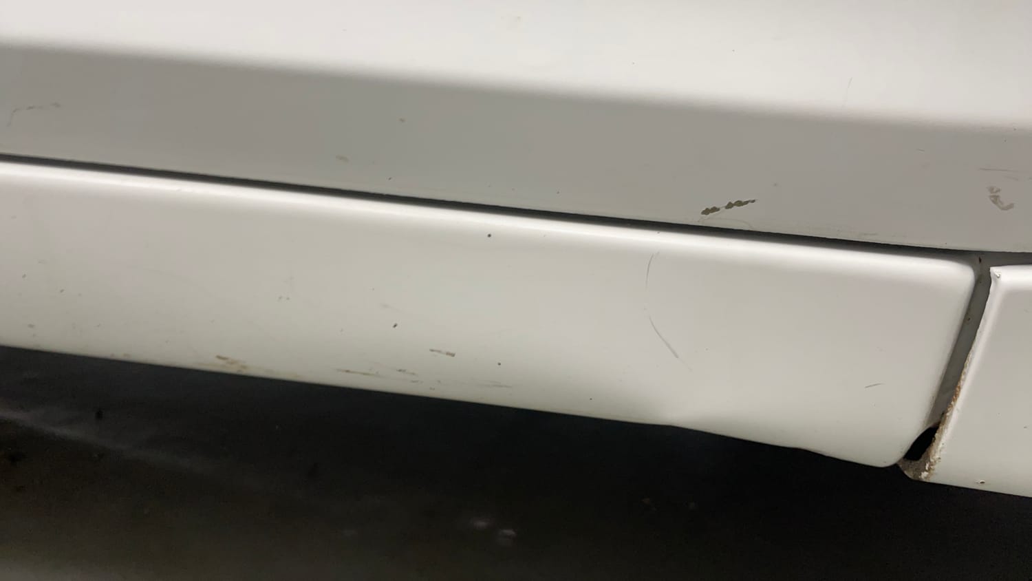 Used 2016 Hyundai Eon Era Petrol Manual dents MINOR DENT