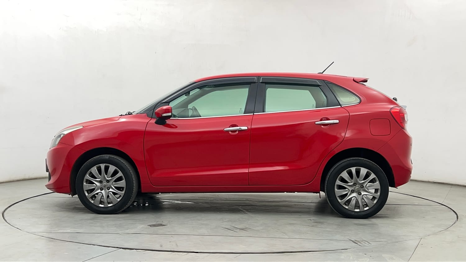 Used 2018 Maruti Suzuki Baleno Alpha 1.2 Petrol Manual exterior LEFT SIDE VIEW