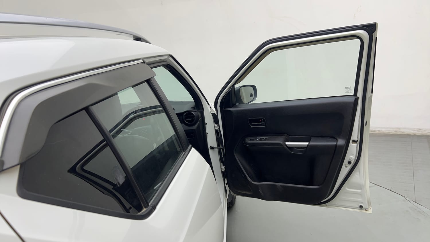 Used 2023 Maruti Suzuki Ignis Sigma 1.2 MT Petrol Manual interior RIGHT FRONT DOOR OPEN VIEW