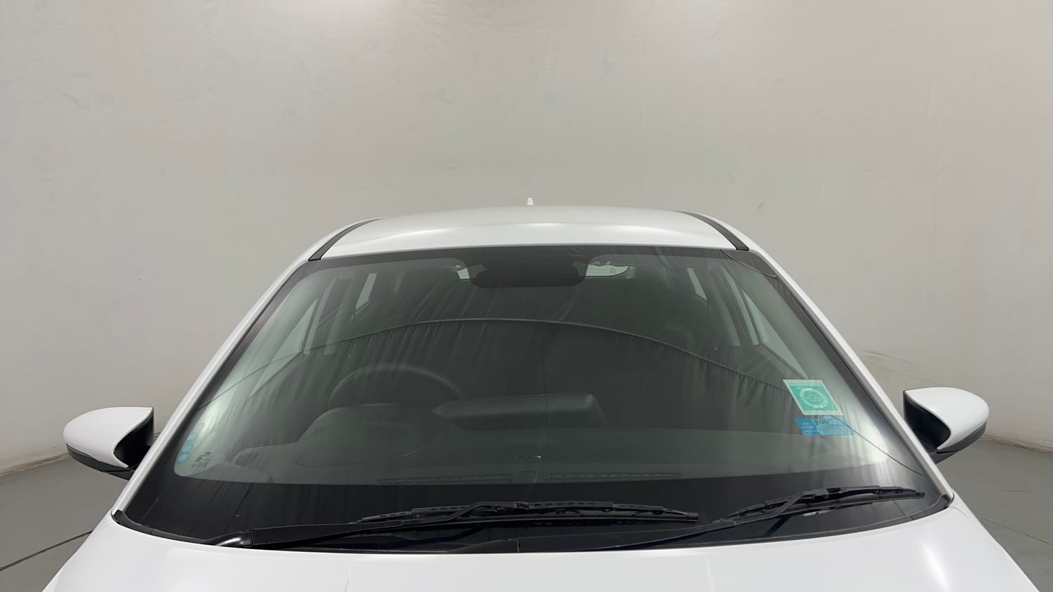 Used 2022 Hyundai i20 Sportz 1.2 IVT Petrol Automatic exterior FRONT WINDSHIELD VIEW