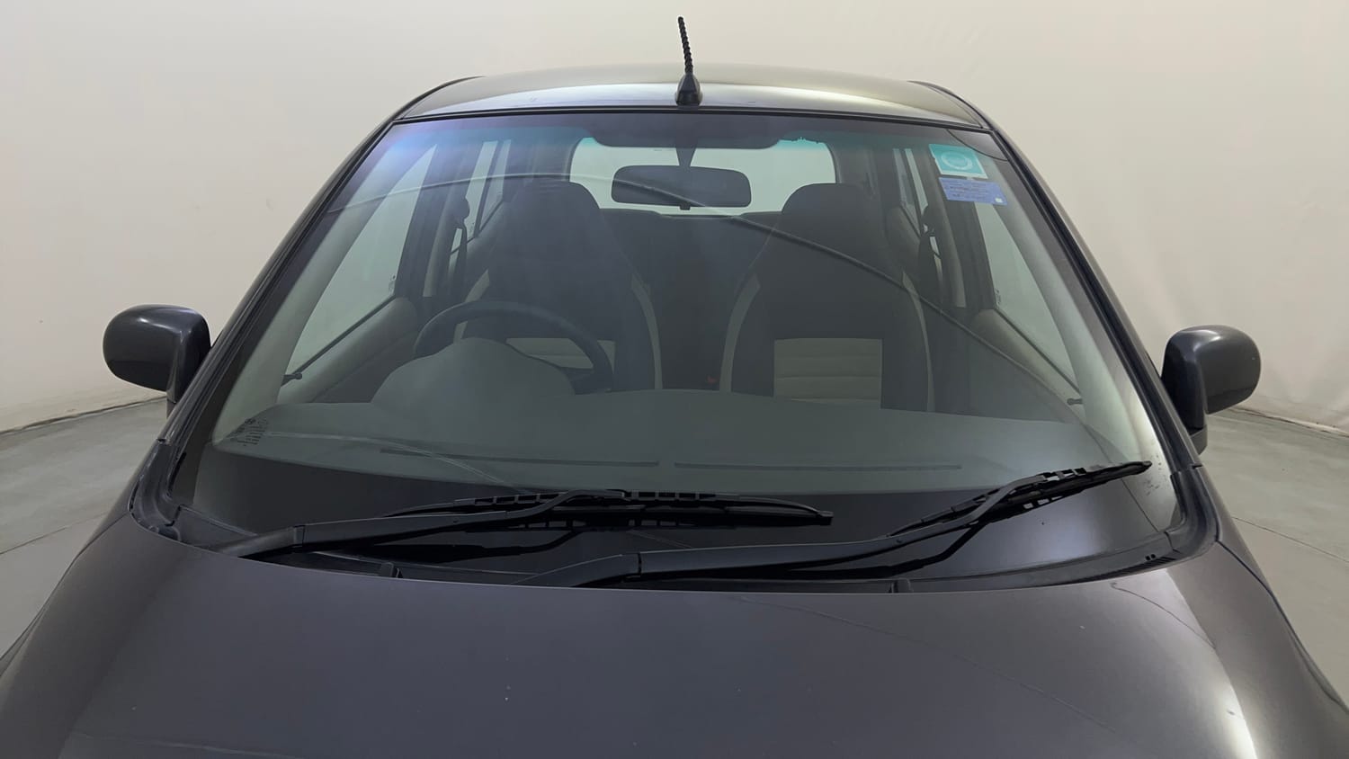 Used 2012 Hyundai i10 Era 1.1 iRDE2 Petrol Manual exterior FRONT WINDSHIELD VIEW