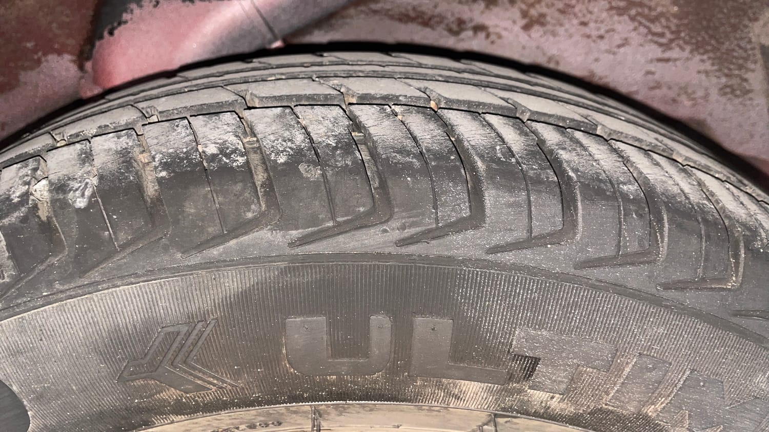 Used 2012 Hyundai i10 Sportz 1.2 AT Kappa2 Petrol Automatic tyres LEFT REAR TYRE TREAD VIEW