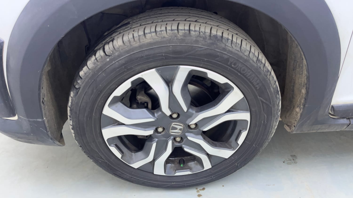 Used 2023 Honda WR-V SV MT Petrol Petrol Manual tyres LEFT FRONT TYRE RIM VIEW