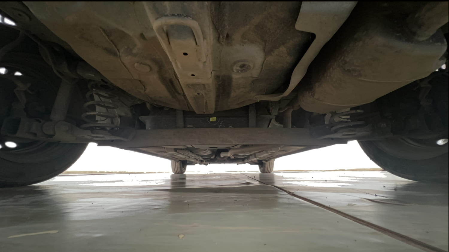 Used 2018 Hyundai Grand i10 Sportz 1.2 Kappa VTVT Petrol Manual extra REAR UNDERBODY VIEW (TAKEN FROM REAR)