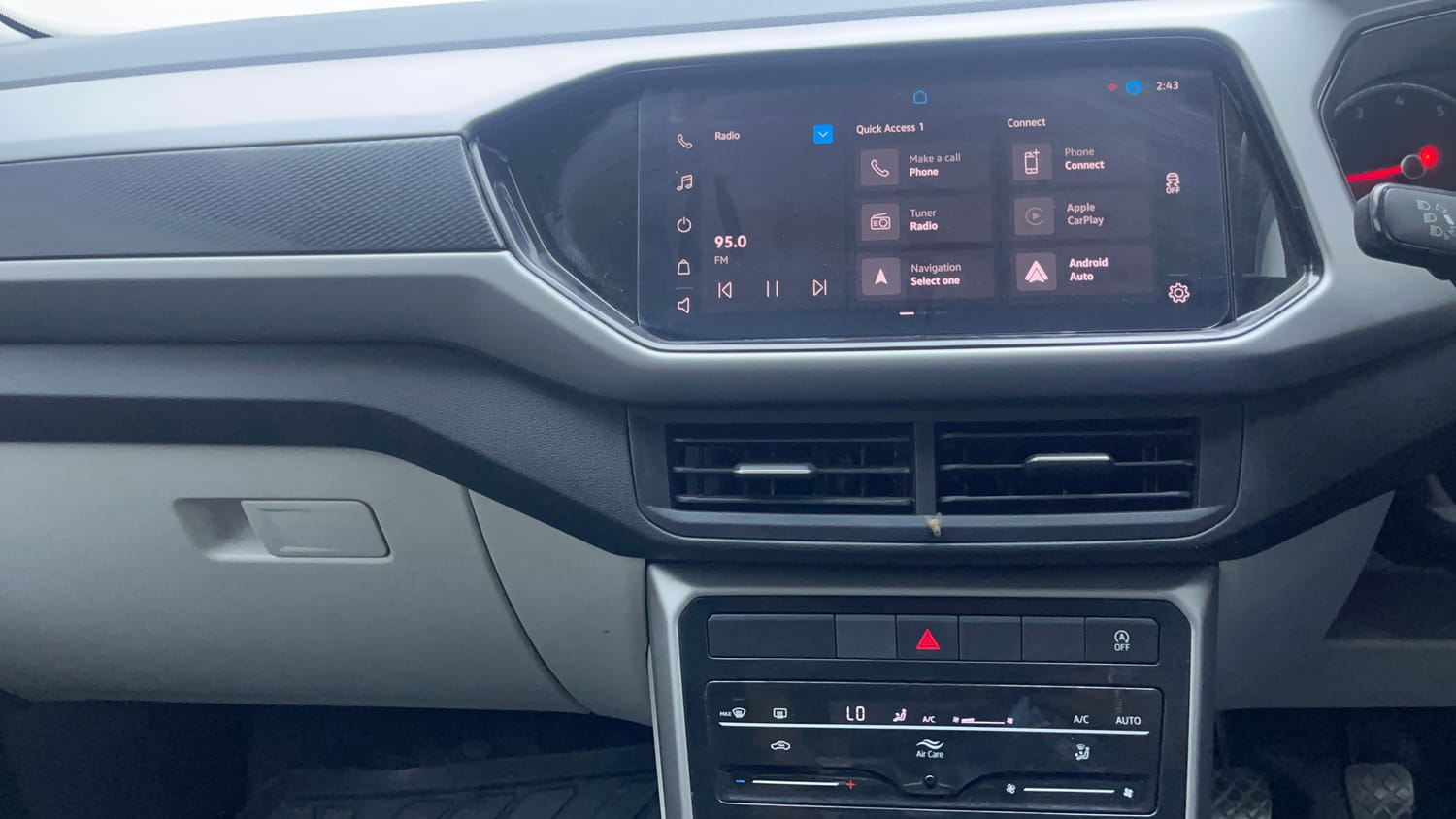 Used 2023 Volkswagen Taigun Highline 1.0 TSI MT Petrol Manual interior MUSIC SYSTEM & AC CONTROL VIEW