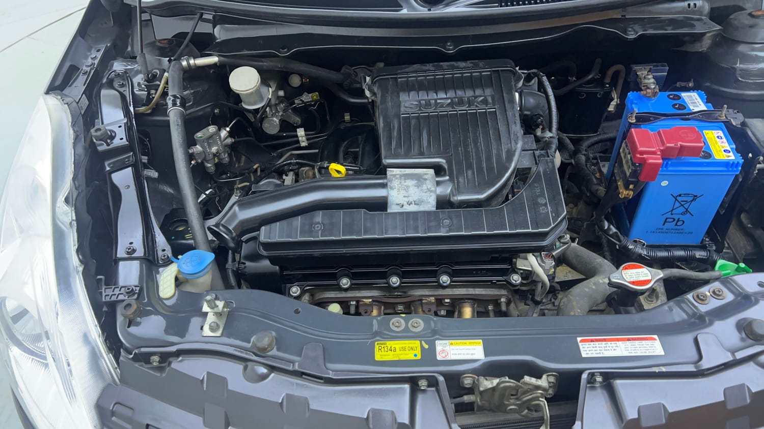 Used 2017 Maruti Suzuki Swift VXi Petrol Manual engine ENGINE RIGHT SIDE VIEW
