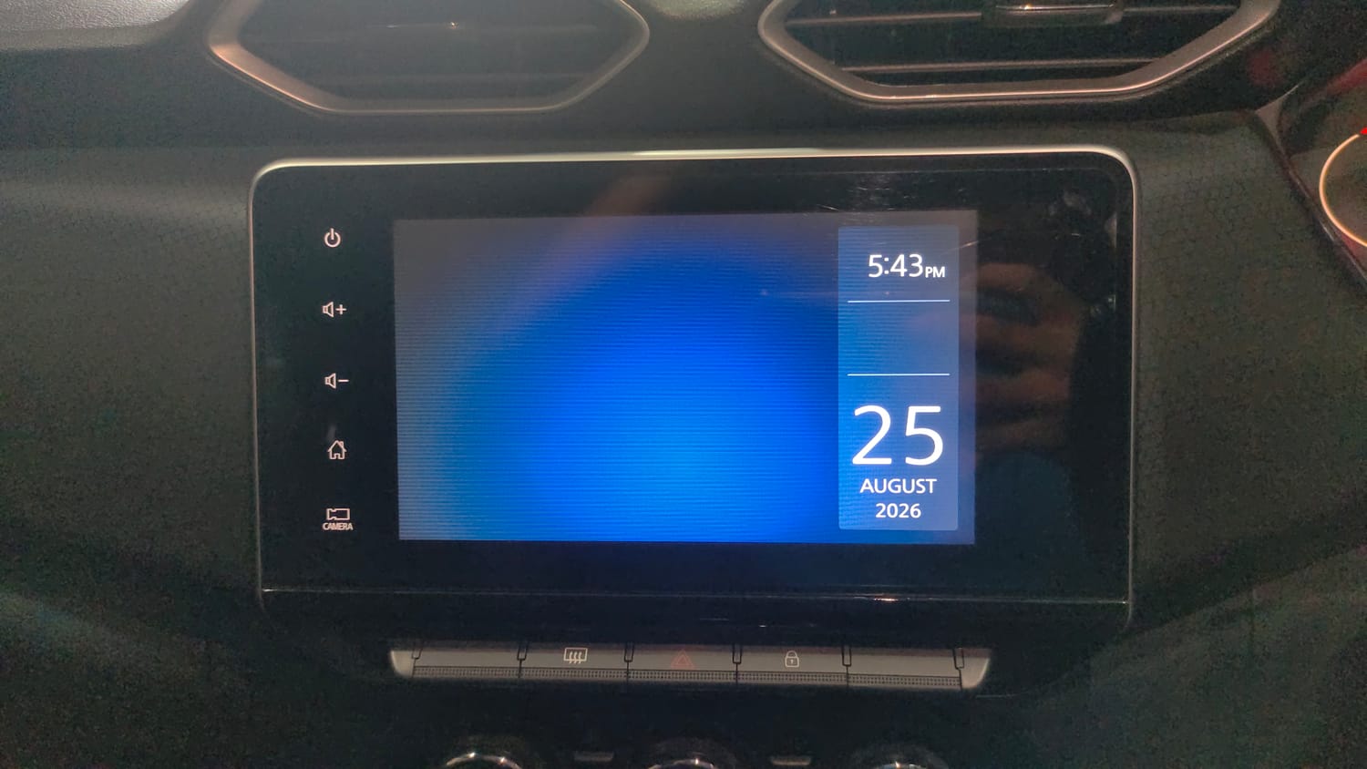 Used 2022 Nissan Magnite XV Premium Turbo CVT Dual Tone Petrol Automatic top_features Touch screen infotainment system