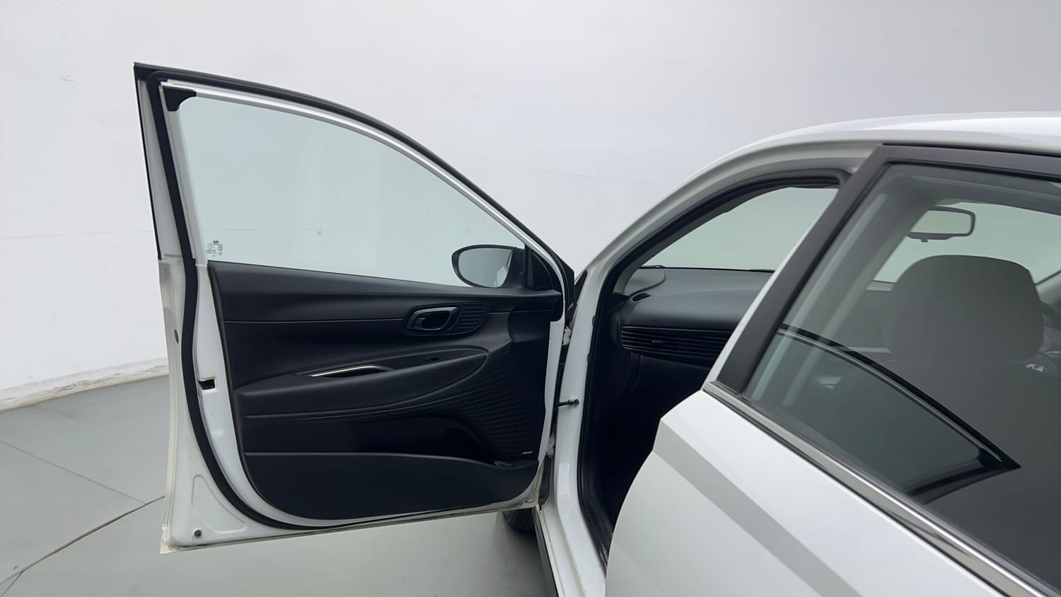 Used 2022 Hyundai i20 Asta (O) 1.2 IVT Petrol Automatic interior LEFT FRONT DOOR OPEN VIEW