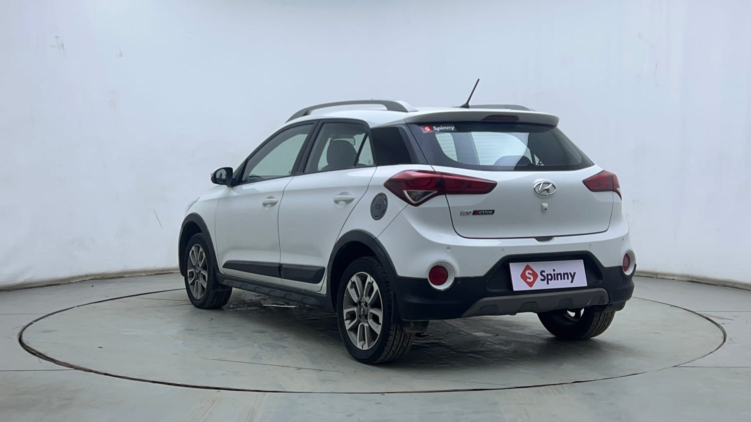 Used 2015 Hyundai i20 Active 1.2 S Petrol Manual exterior LEFT REAR CORNER VIEW