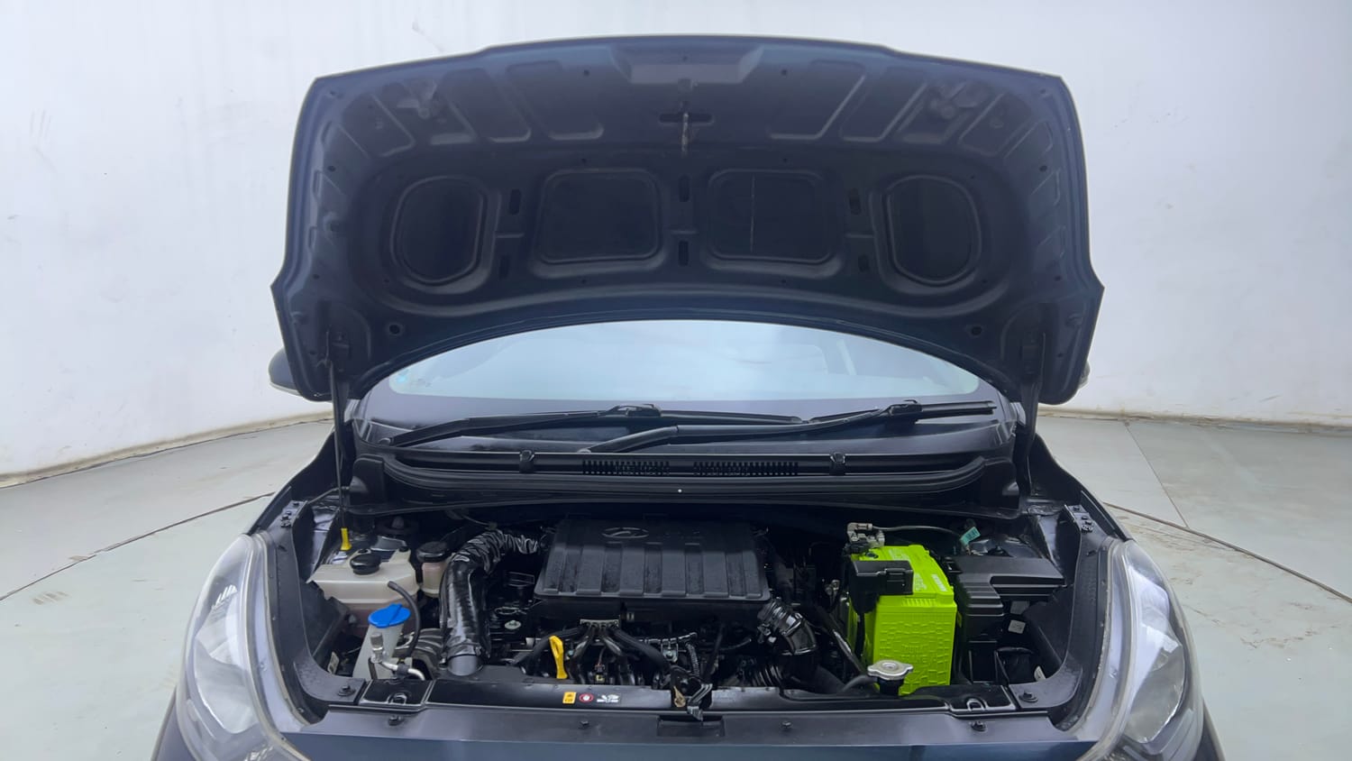 Used 2023 Hyundai Aura SX 1.2 CNG Cng Manual engine ENGINE & BONNET OPEN FRONT VIEW
