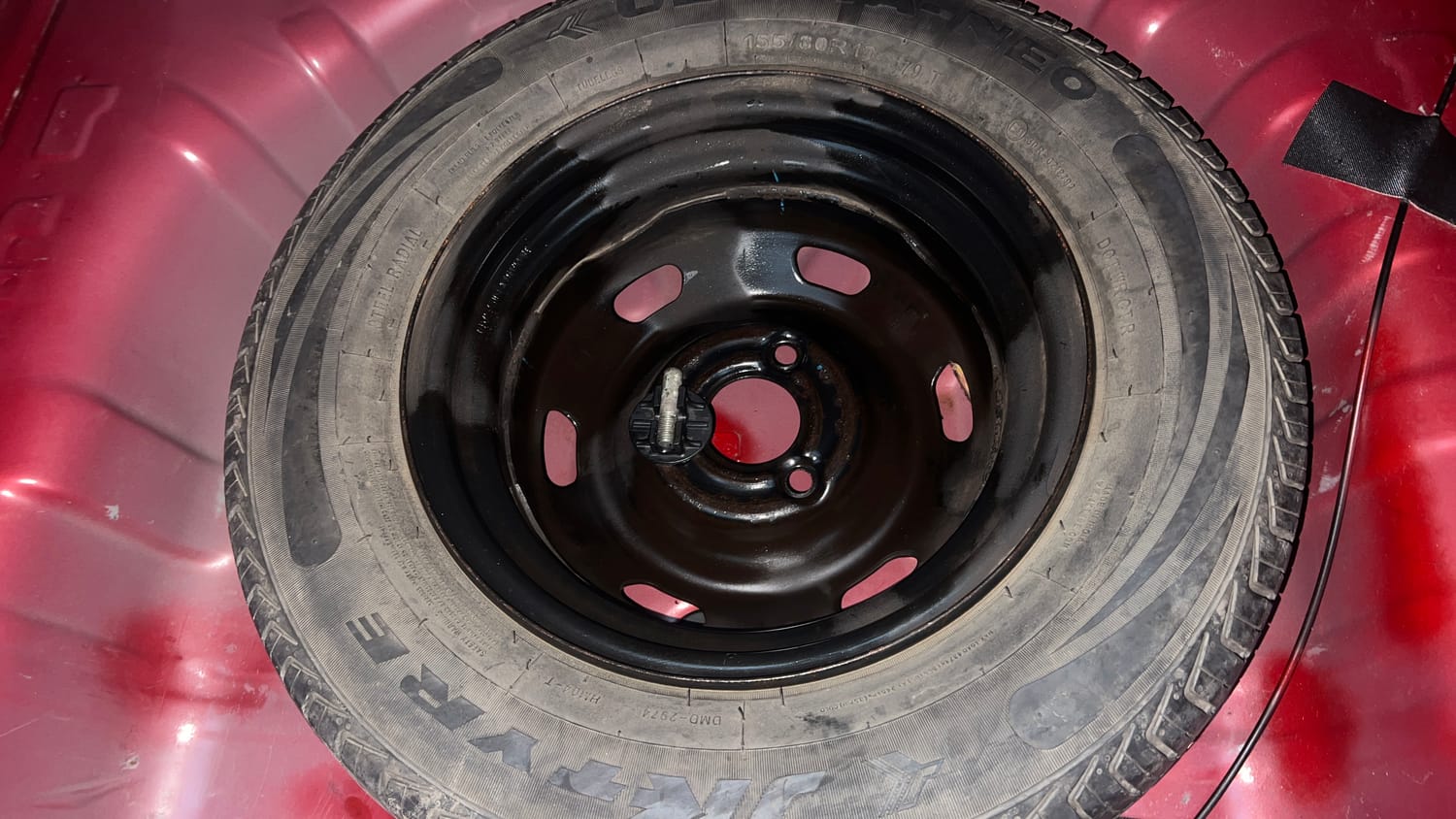 Used 2018 Renault Kwid 1.0 RXT Petrol Manual tyres SPARE TYRE VIEW
