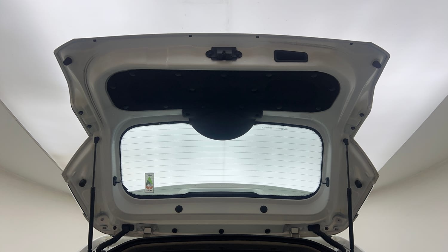 Used 2022 Tata Nexon XZA Plus (HS) Petrol Automatic interior DICKY DOOR OPEN VIEW