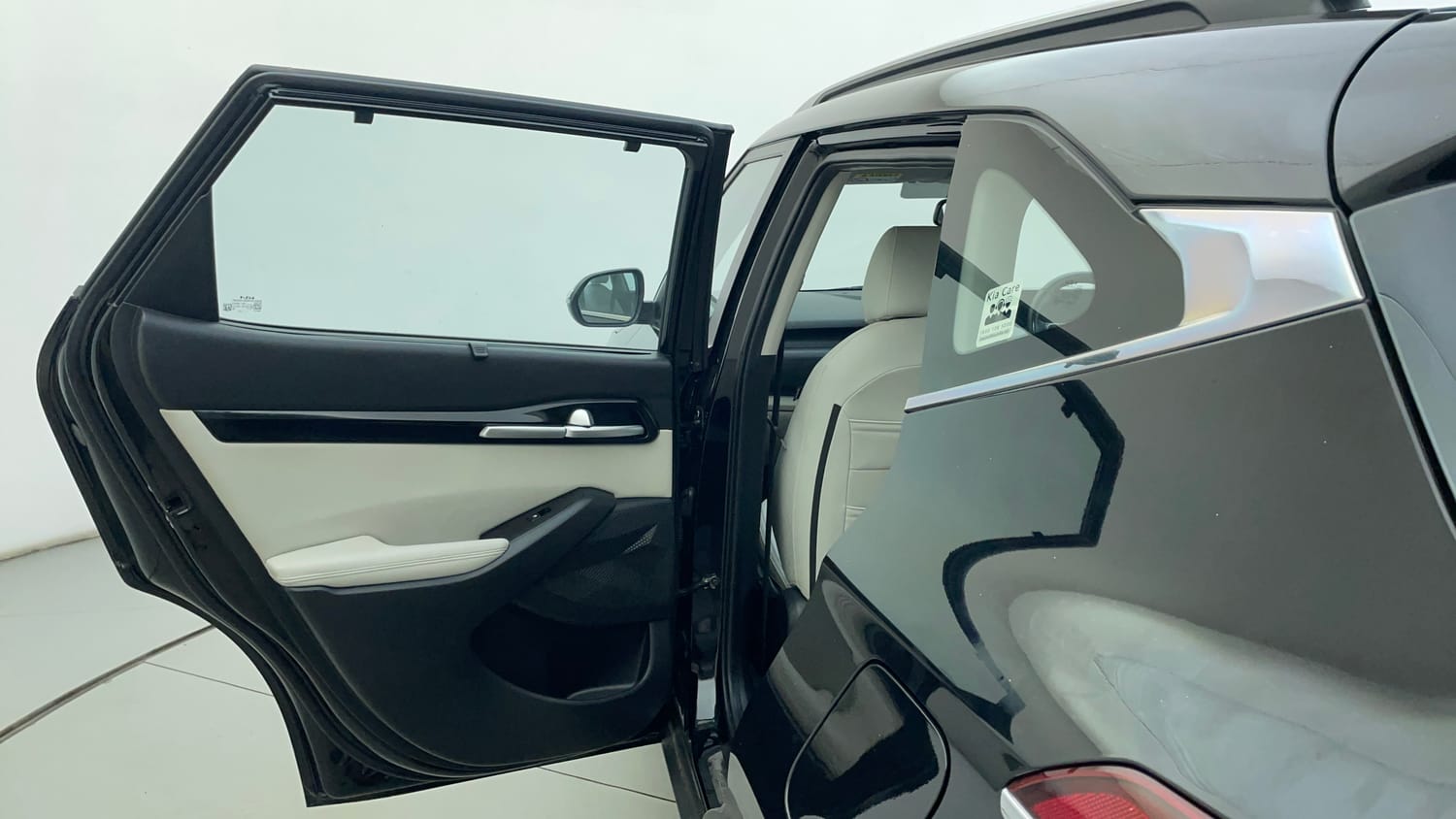 Used 2022 Kia Seltos HTX 1.5 Petrol Manual interior LEFT REAR DOOR OPEN VIEW
