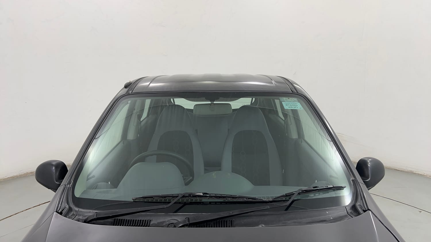Used 2014 Maruti Suzuki Alto 800 LXI CNG (outside fitted) Cng Manual exterior FRONT WINDSHIELD VIEW