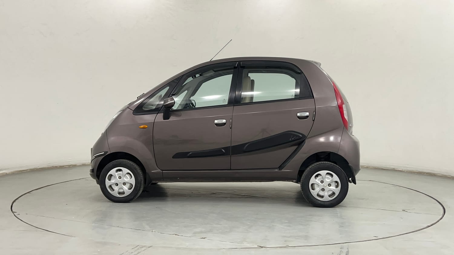 Used 2018 Tata Nano Twist XTA Petrol Automatic exterior LEFT SIDE VIEW