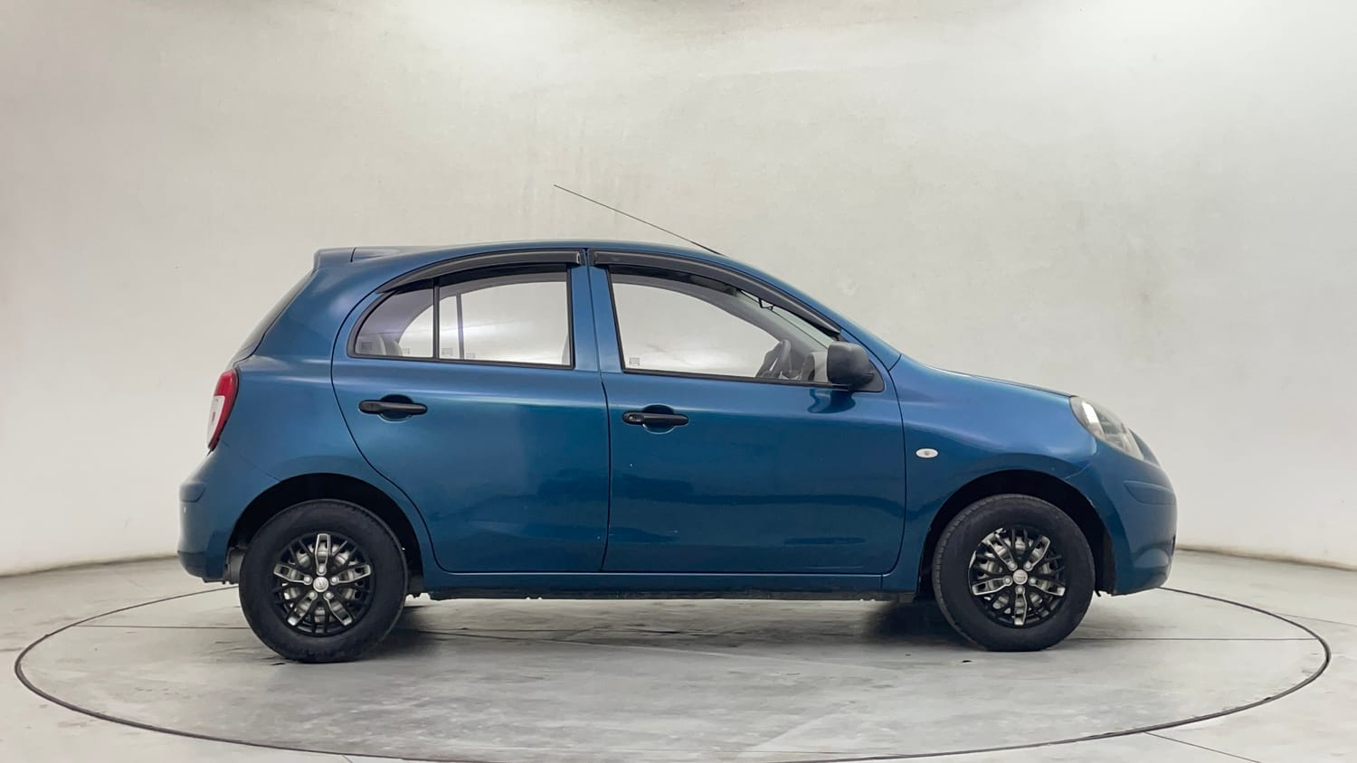 Used 2013 Nissan Micra XL Petrol Petrol Manual exterior RIGHT SIDE VIEW