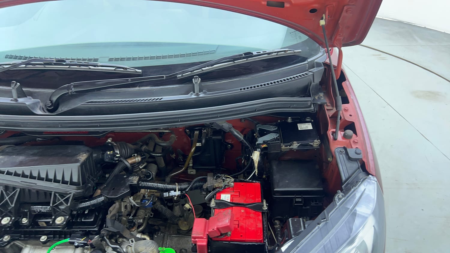 Used 2022 Maruti Suzuki Wagon R 1.0 VXi 1.0 Petrol Manual engine ENGINE LEFT SIDE VIEW