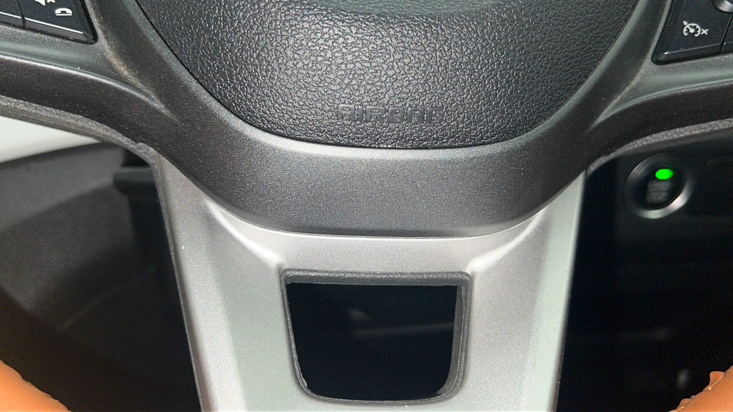 Used 2023 Tata Punch Accomplished MT Petrol Manual top_features Airbags