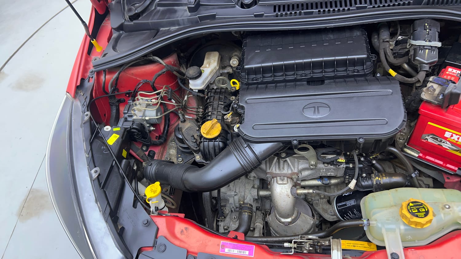 Used 2020 Tata Tiago XZ Plus Dual Tone Petrol Manual engine ENGINE RIGHT SIDE VIEW