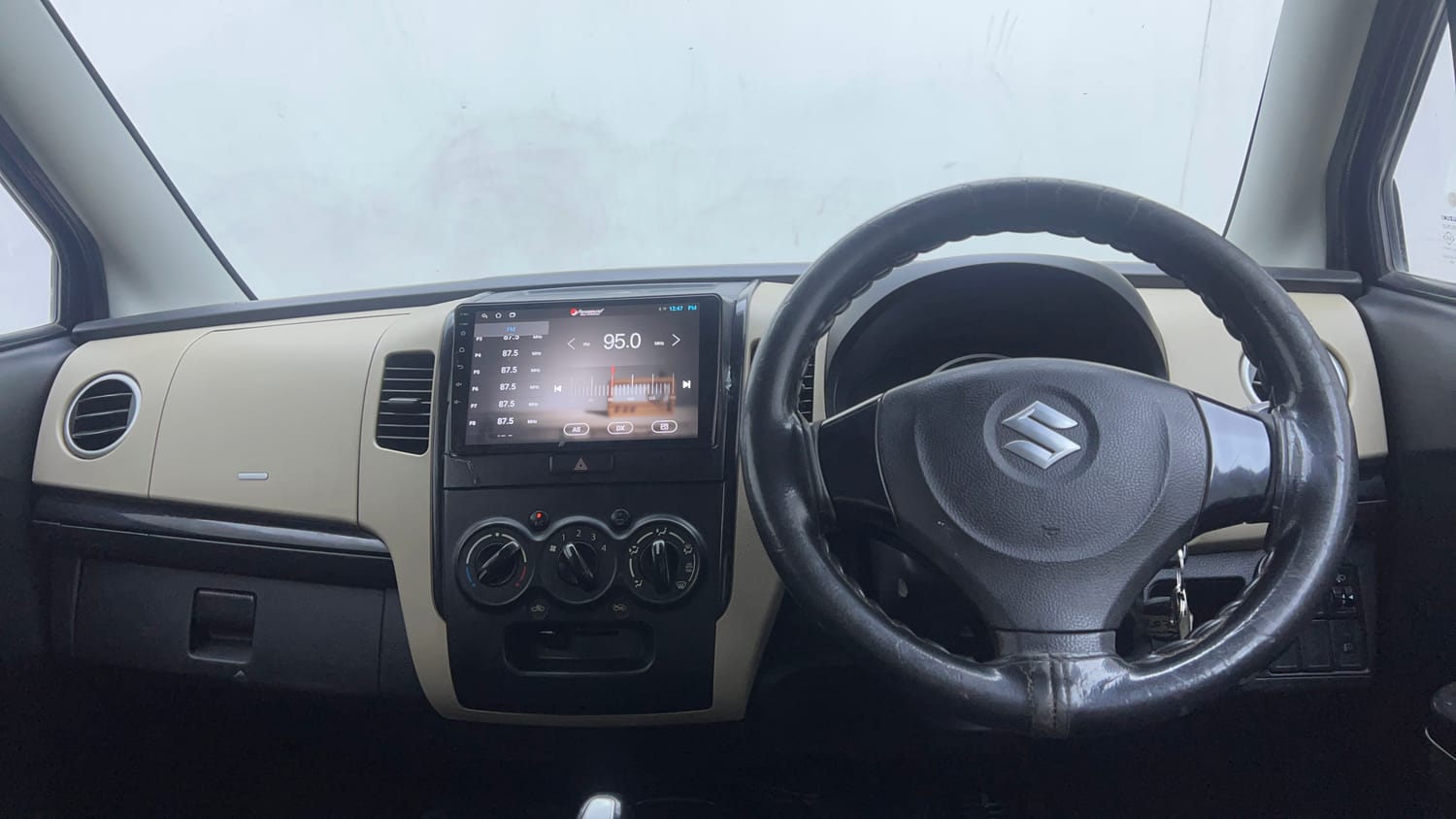Used 2018 Maruti Suzuki Wagon R 1.0 VXI AMT Petrol Automatic interior DASHBOARD VIEW