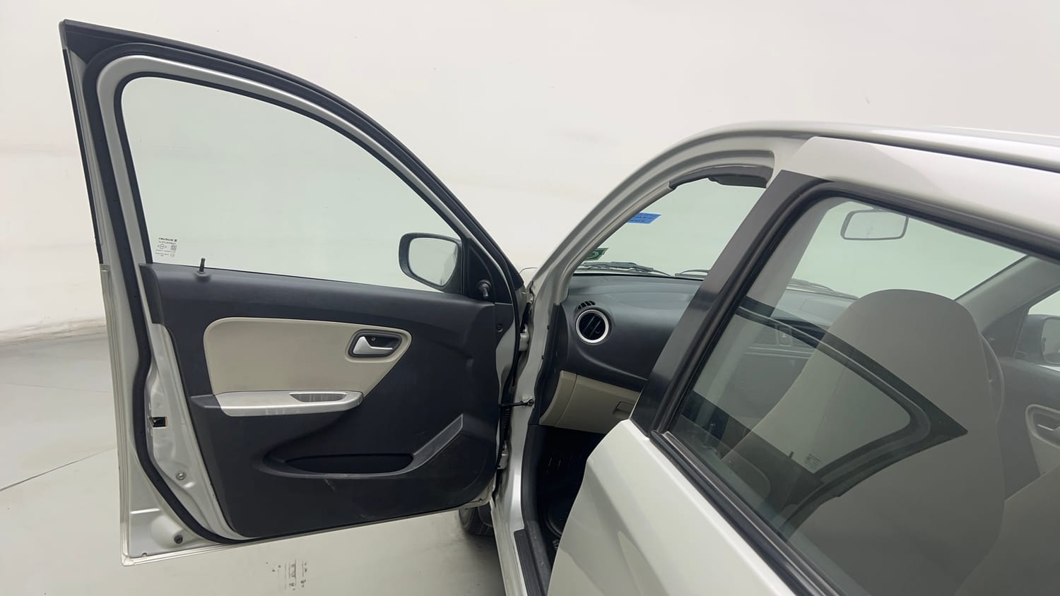 Used 2017 maruti-suzuki Alto K10 VXi (O) AMT Petrol Automatic interior LEFT FRONT DOOR OPEN VIEW