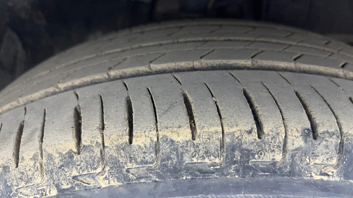 Used 2021 Honda City ZX Petrol Petrol Manual tyres RIGHT FRONT TYRE TREAD VIEW