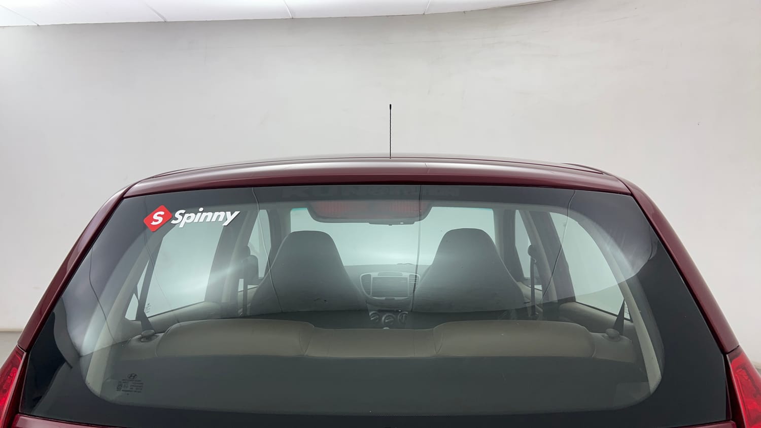 Used 2016 Hyundai i10 Magna 1.1 iRDE2 Petrol Manual exterior BACK WINDSHIELD VIEW