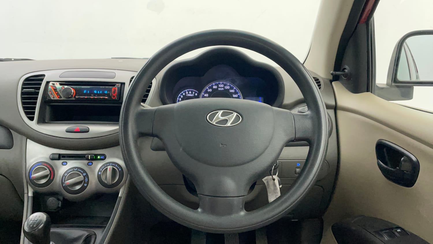 Used 2012 Hyundai i10 Era 1.1 iRDE2 Petrol Manual interior STEERING VIEW