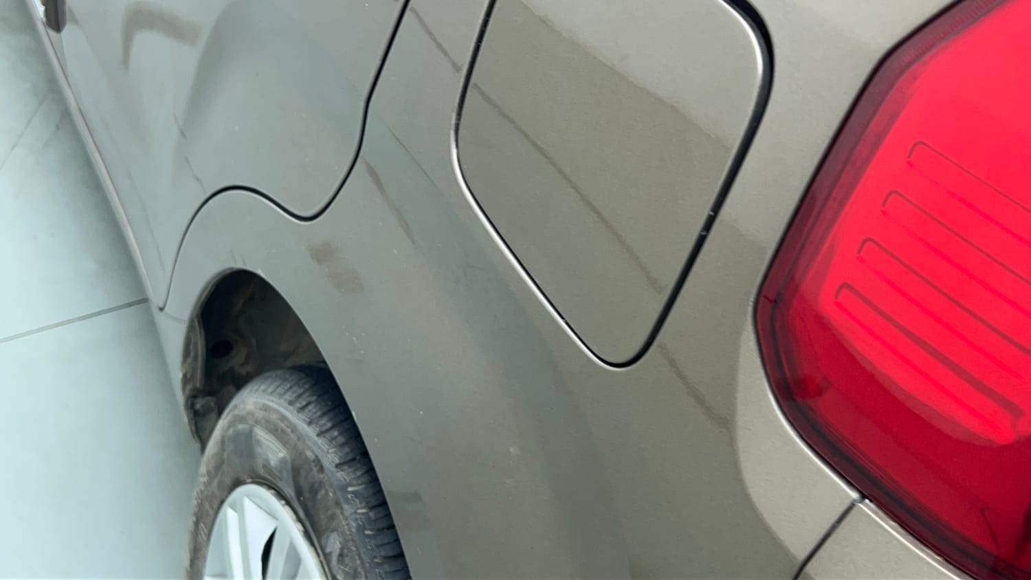 Used 2024 Maruti Suzuki Wagon R VXI 1.0 CNG Cng Manual dents MINOR SCRATCH
