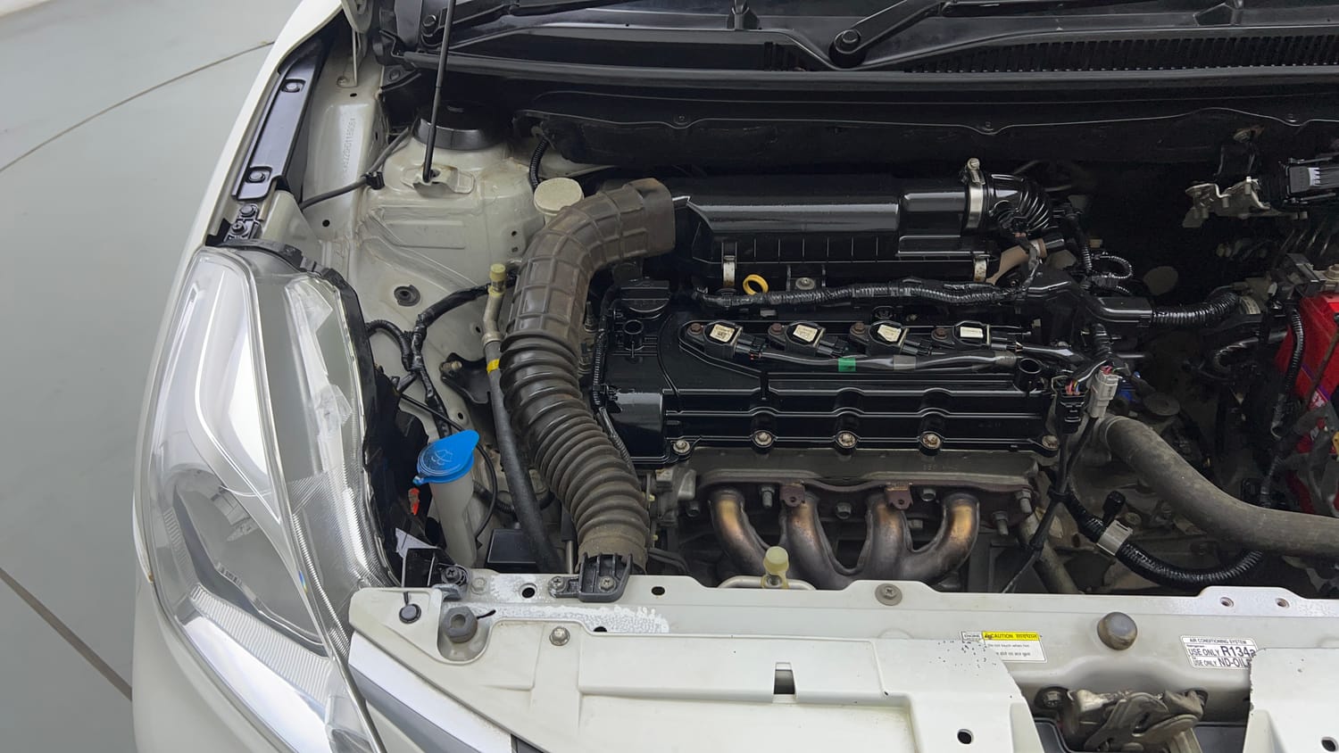 Used 2017 Maruti Suzuki Baleno Zeta 1.2 Petrol Manual engine ENGINE RIGHT SIDE VIEW