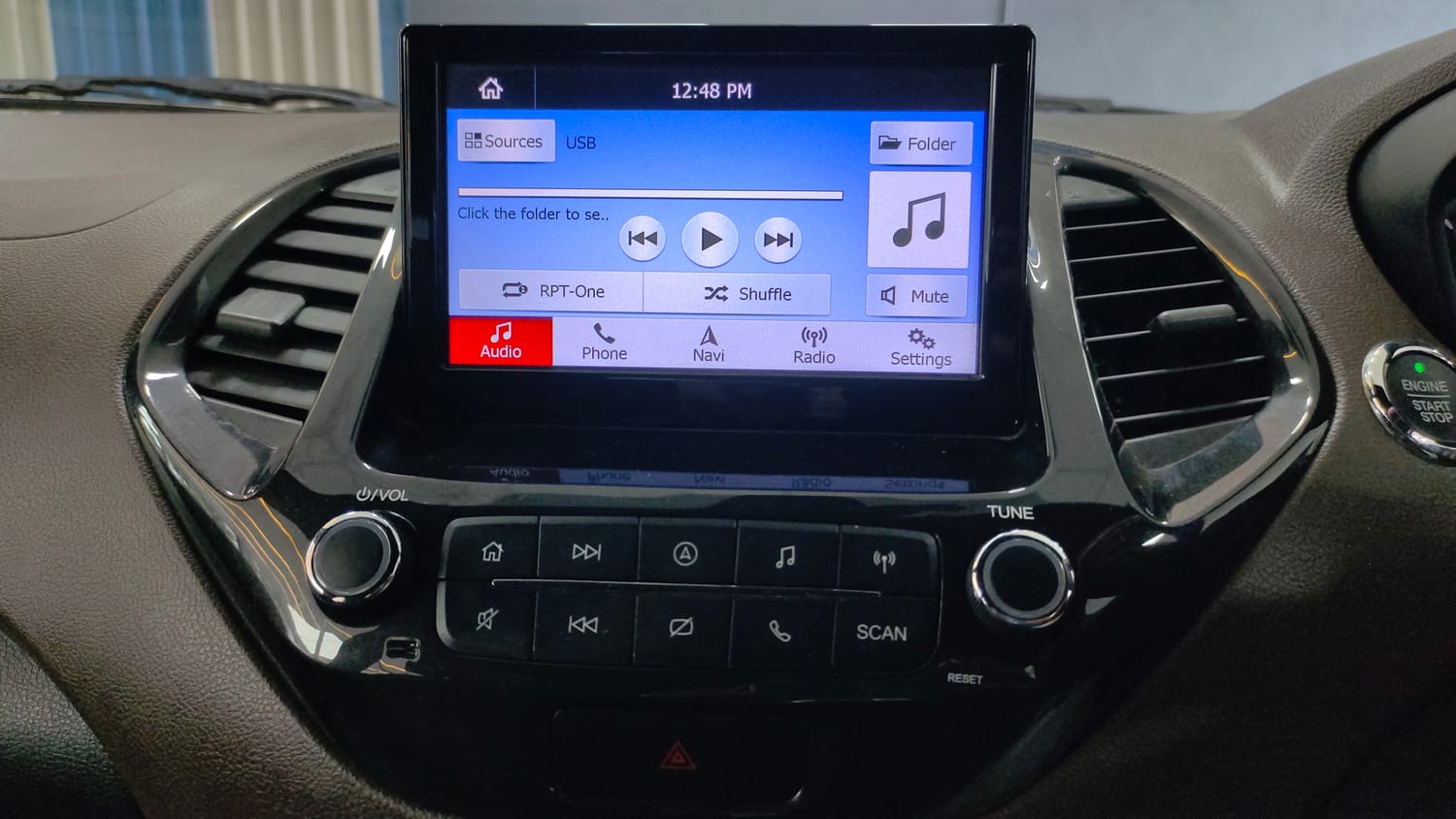 Used 2018 Ford Freestyle Titanium 1.2 Ti-VCT Petrol Manual top_features Touch screen infotainment system
