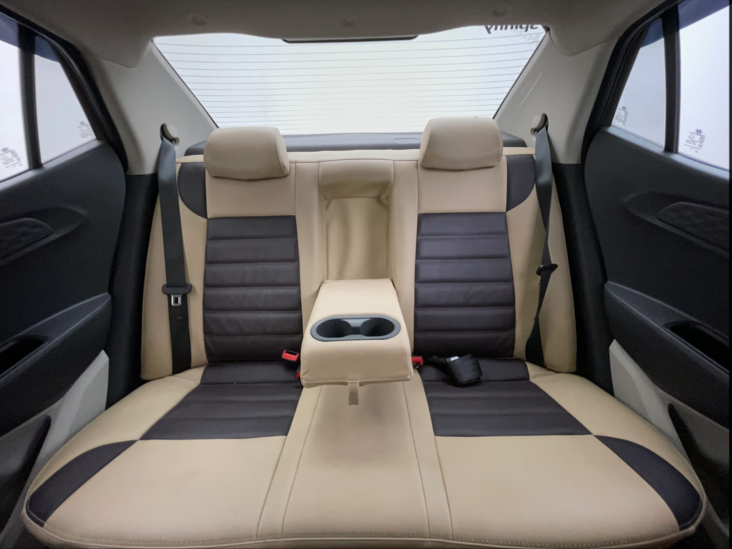 Used 2021 Hyundai Aura S 1.2 Petrol Petrol Manual interior REAR SEAT CONDITION VIEW