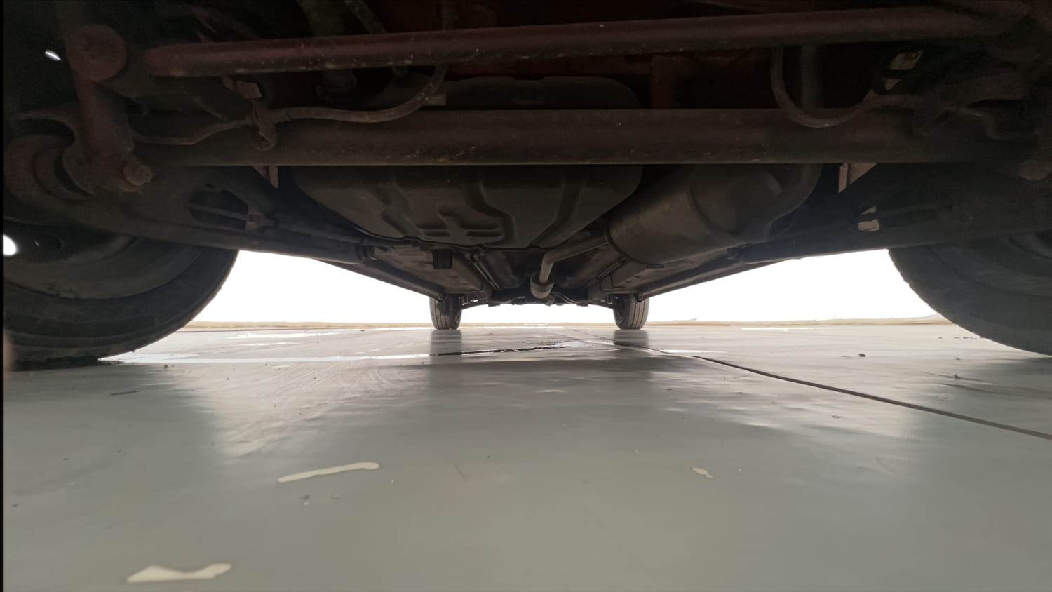Used 2014 Maruti Suzuki Wagon R VXI Petrol Manual extra REAR UNDERBODY VIEW (TAKEN FROM REAR)
