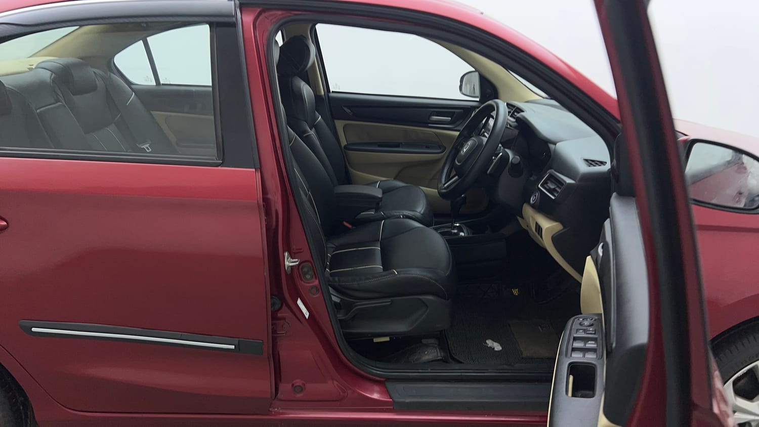 Used 2018 Honda Amaze 1.2 V CVT Petrol Petrol Automatic interior RIGHT SIDE FRONT DOOR CABIN VIEW