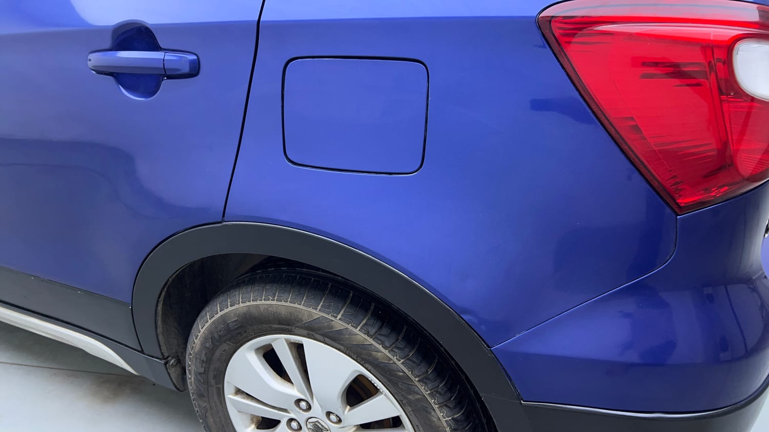 Used 2015 Maruti Suzuki S-Cross Alpha 1.3 Diesel Manual dents MINOR DENT
