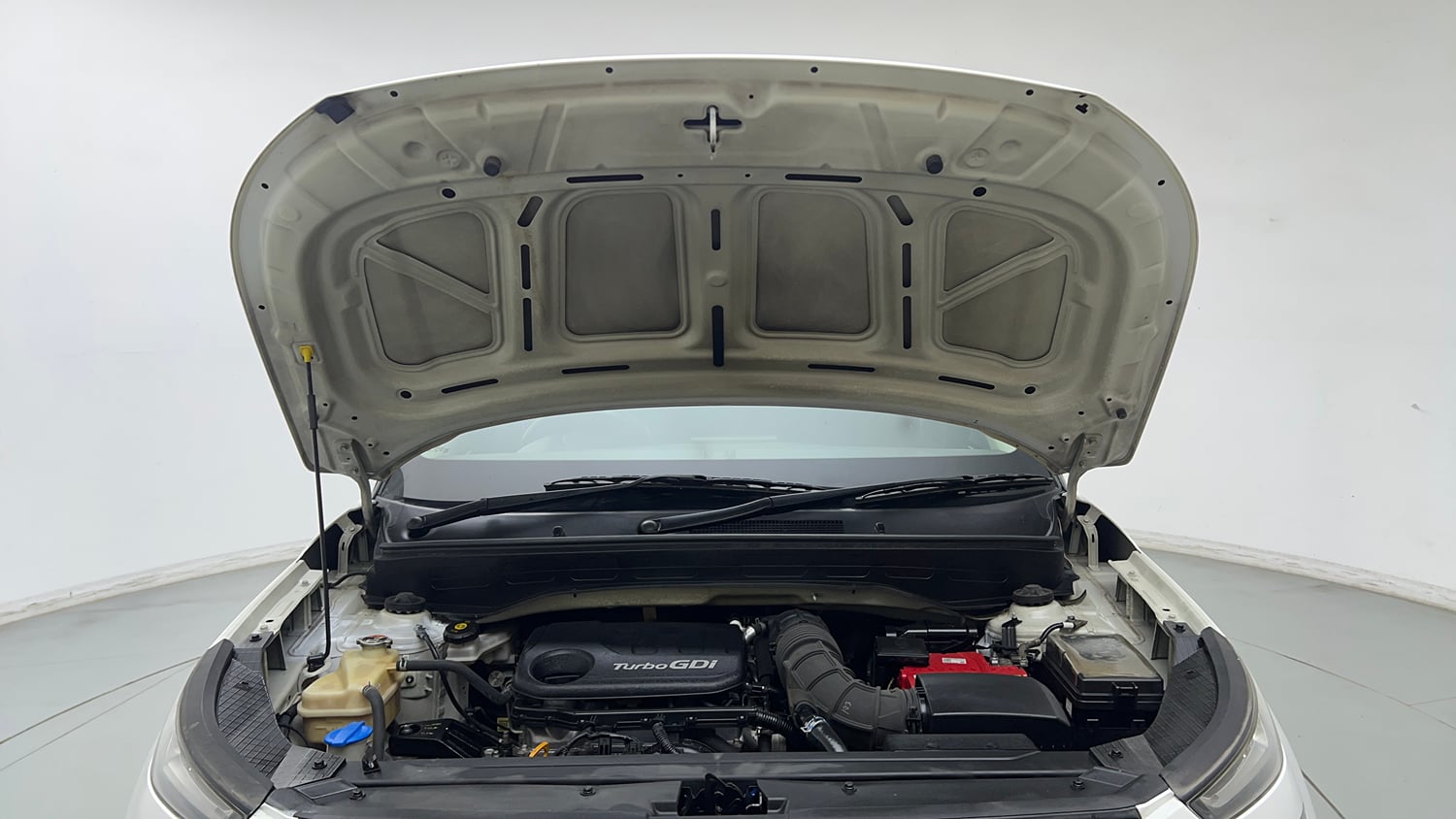 Used 2021 Hyundai Venue SX 1.0 Turbo Petrol Manual engine ENGINE & BONNET OPEN FRONT VIEW
