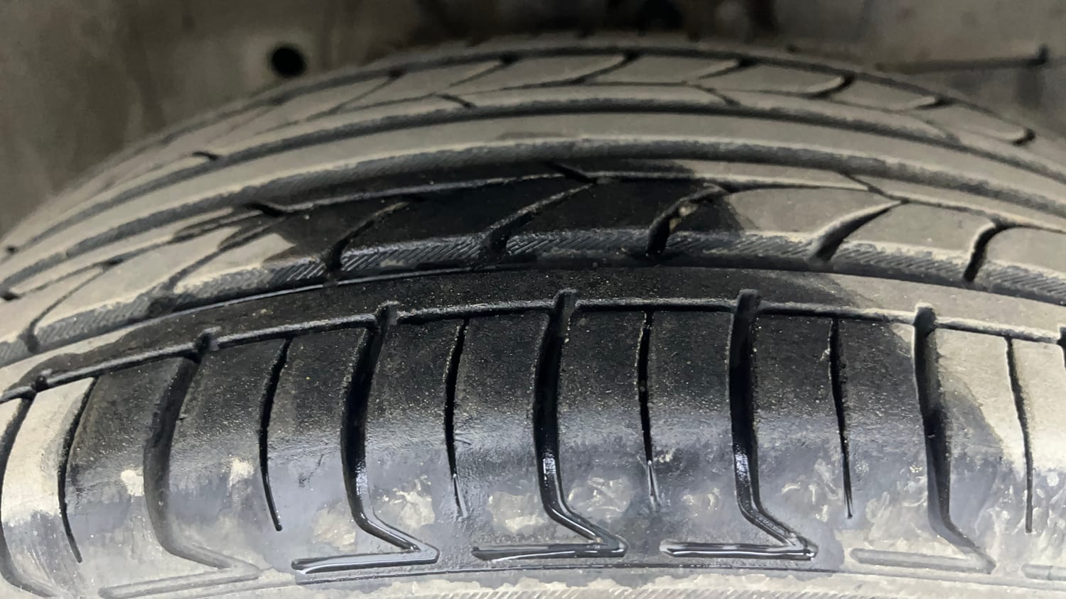 Used 2023 Honda WR-V SV MT Petrol Petrol Manual tyres RIGHT FRONT TYRE TREAD VIEW