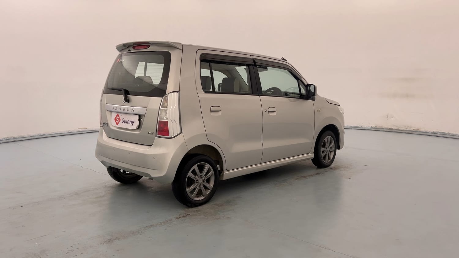 Used 2017 Maruti Suzuki Wagon R VXI+ Petrol Manual exterior RIGHT REAR CORNER VIEW