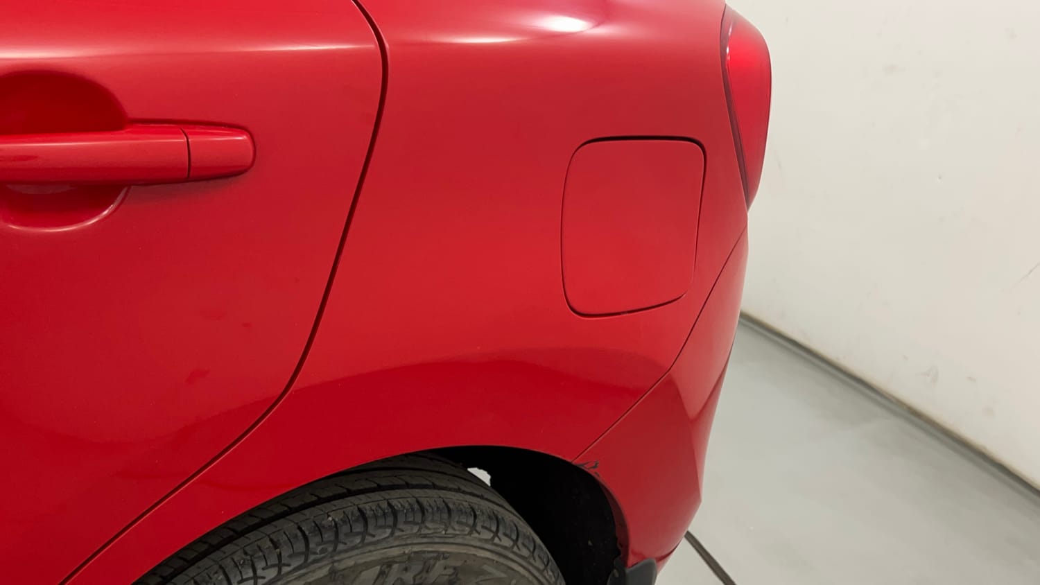Used 2018 Maruti Suzuki Baleno Delta 1.2 AT Petrol Automatic dents MINOR SCRATCH