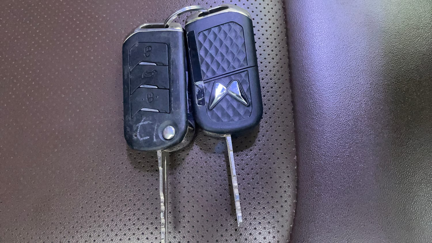 Used 2023 Mahindra Scorpio N Z8 L Petrol AT 7 STR Petrol Automatic extra CAR KEY VIEW