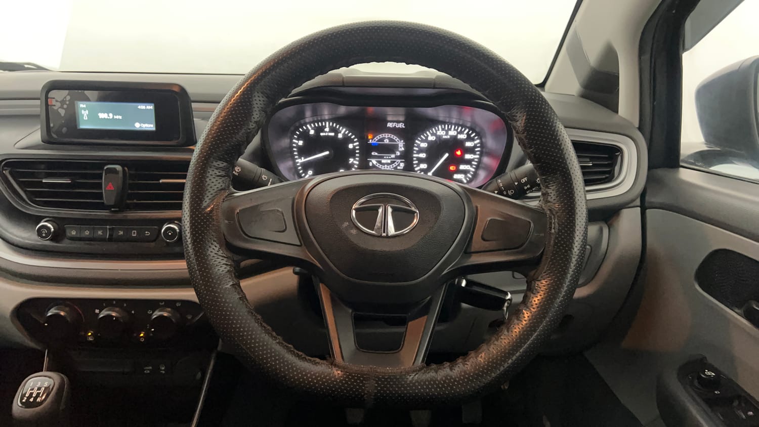 Used 2021 Tata Altroz XM Petrol Petrol Manual interior STEERING VIEW