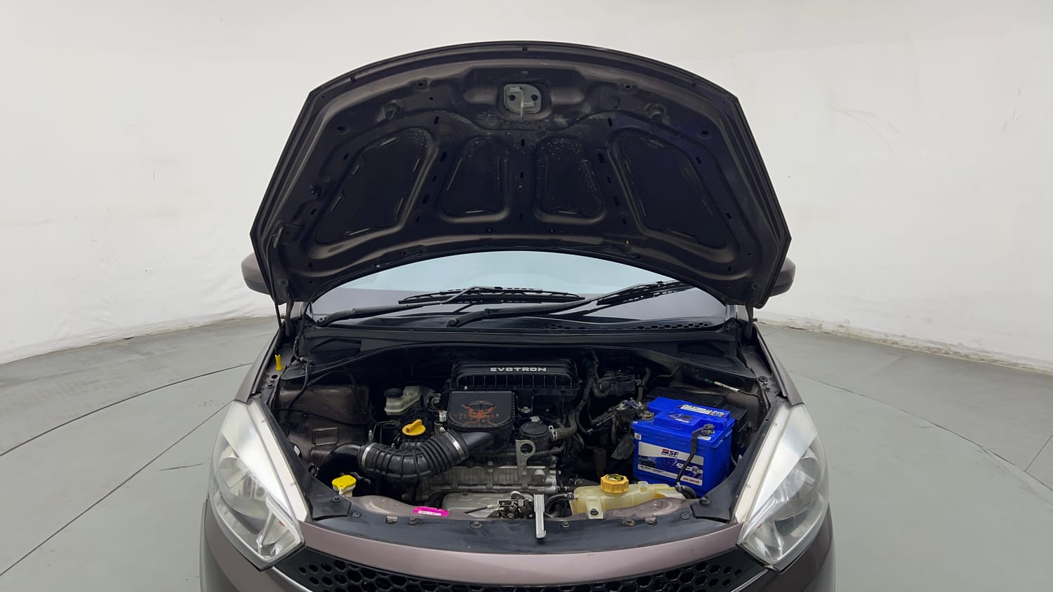 Used 2017 Tata Tiago Revotron XT Petrol Manual engine ENGINE & BONNET OPEN FRONT VIEW