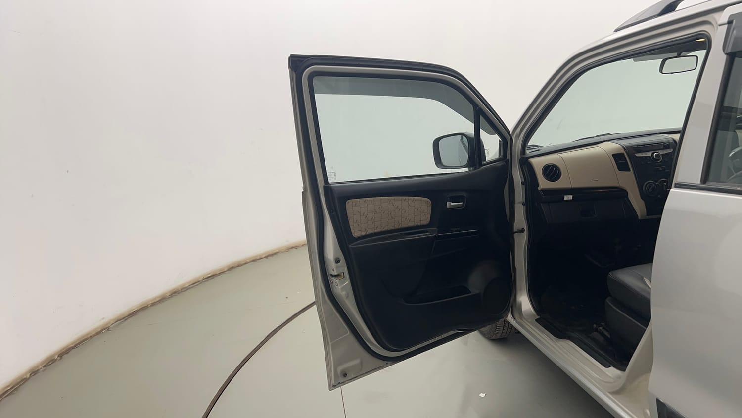 Used 2017 Maruti Suzuki Wagon R VXI Petrol Manual interior LEFT FRONT DOOR OPEN VIEW