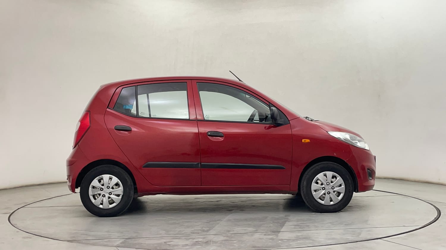Used 2012 Hyundai i10 Era 1.1 iRDE2 Petrol Manual exterior RIGHT SIDE VIEW