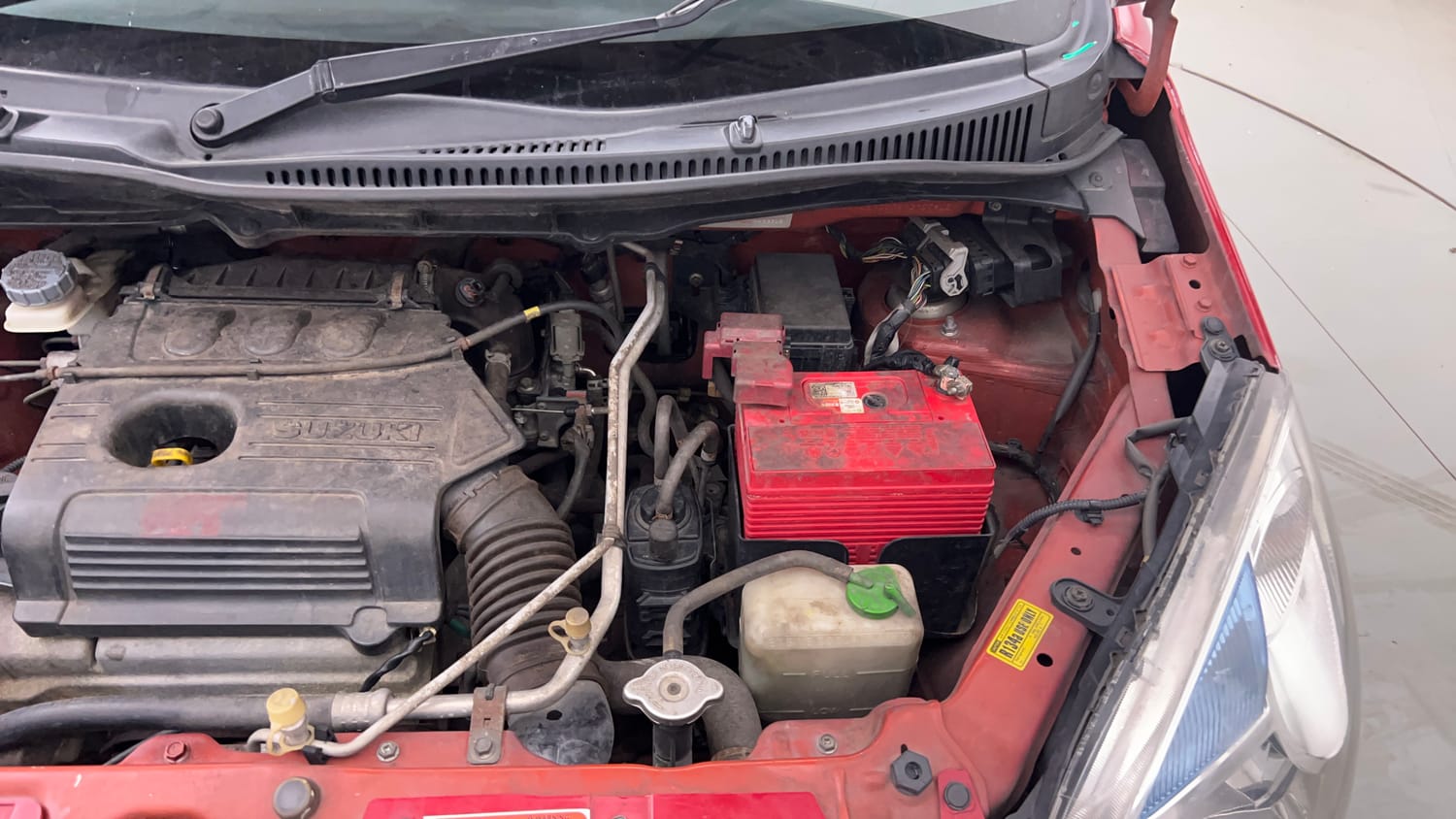 Used 2014 Maruti Suzuki Wagon R VXI Petrol Manual engine ENGINE LEFT SIDE VIEW