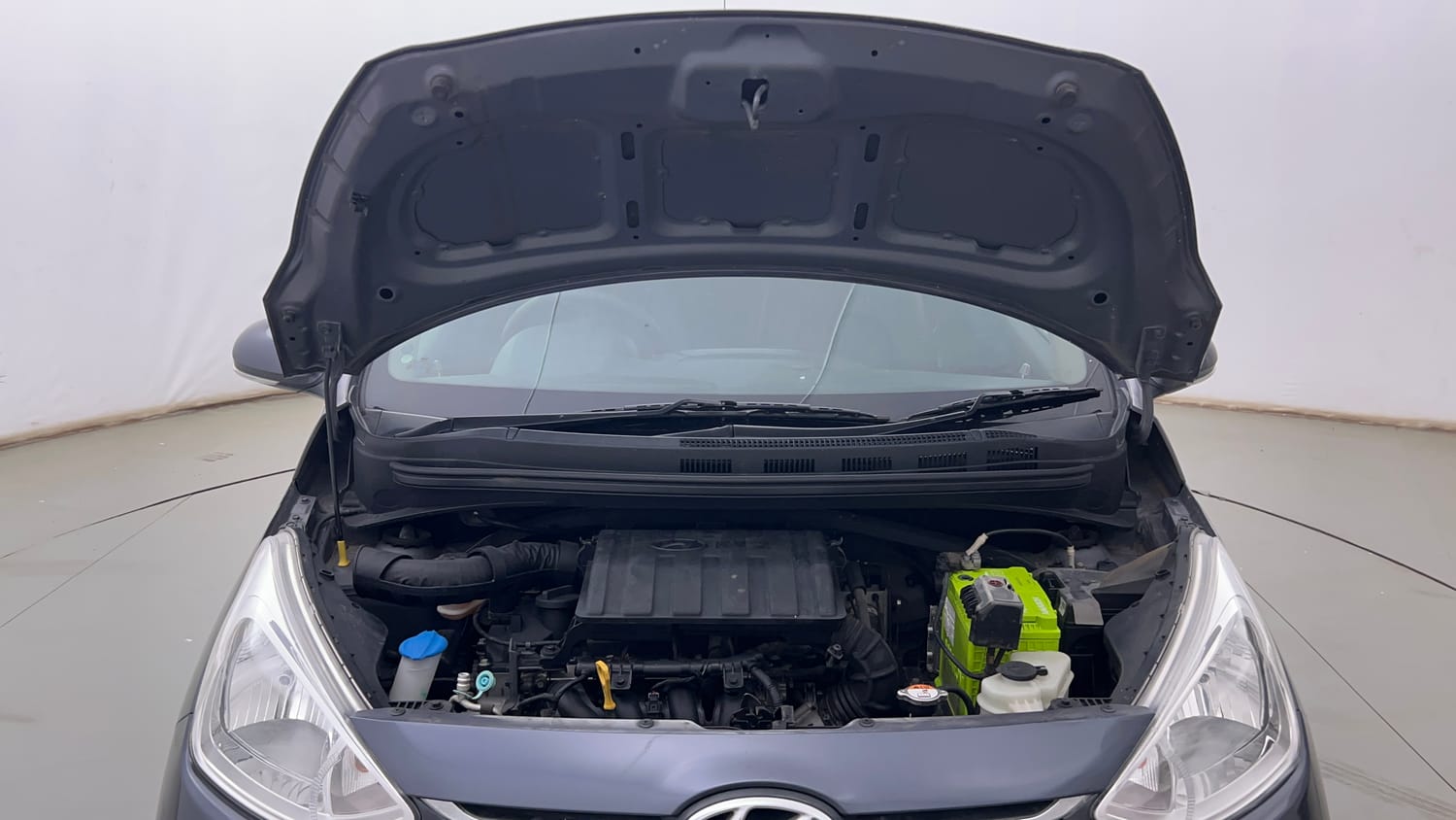 Used 2018 Hyundai Grand i10 Sportz 1.2 Kappa VTVT Petrol Manual engine ENGINE & BONNET OPEN FRONT VIEW