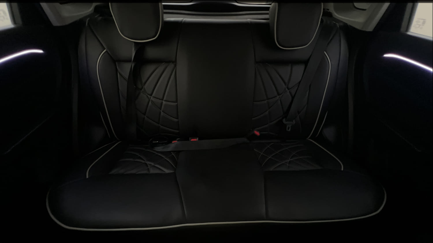 Used 2021 maruti-suzuki Vitara Brezza VXi Petrol Manual interior REAR SEAT CONDITION VIEW