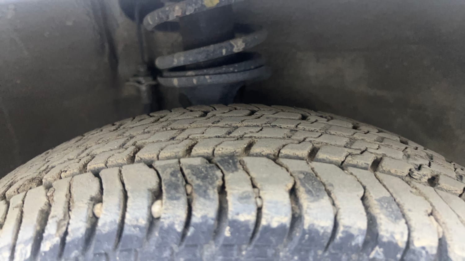 Used 2016 Maruti Suzuki Alto K10 VXi Petrol Manual tyres RIGHT FRONT TYRE TREAD VIEW